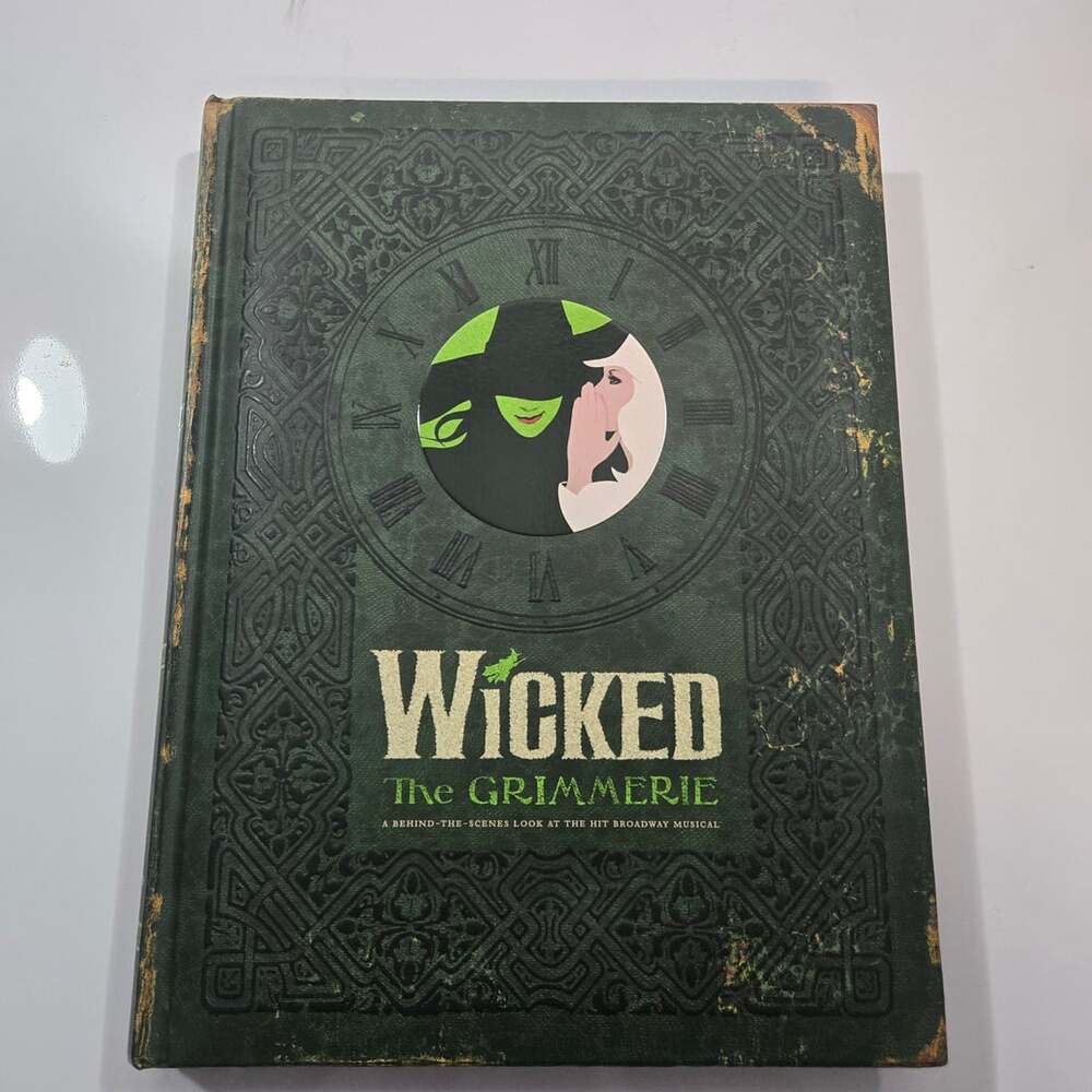 Wicked The Grimmerie Hardcover Book - 1st Edition